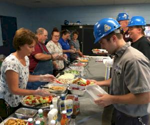 McWane Ductile-Ohio Wellness Committee holds Salad Day